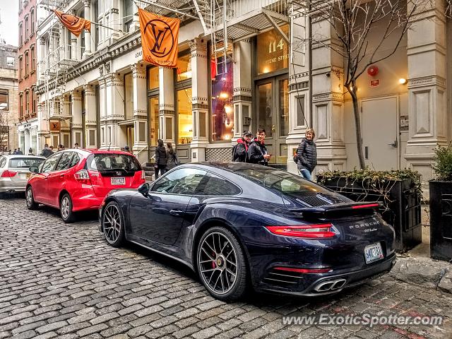 Porsche 911 Turbo spotted in Manhattan, New York