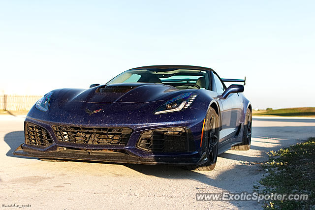 Chevrolet Corvette ZR1 spotted in Alligator Alley, Florida