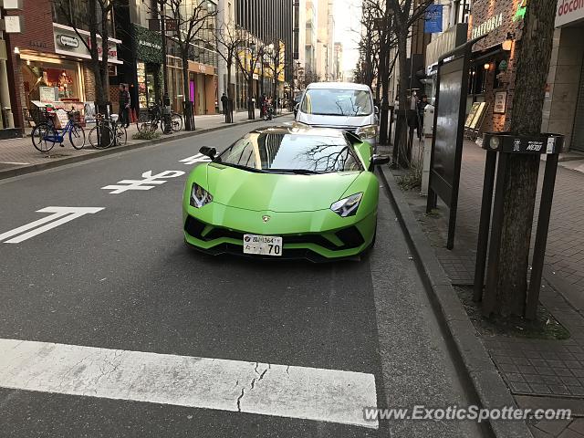 Lamborghini Aventador spotted in Tokyo, Japan