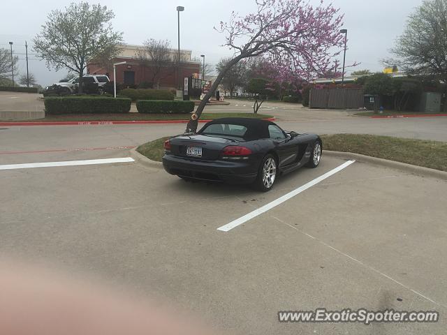 Dodge Viper spotted in Dallas, Texas
