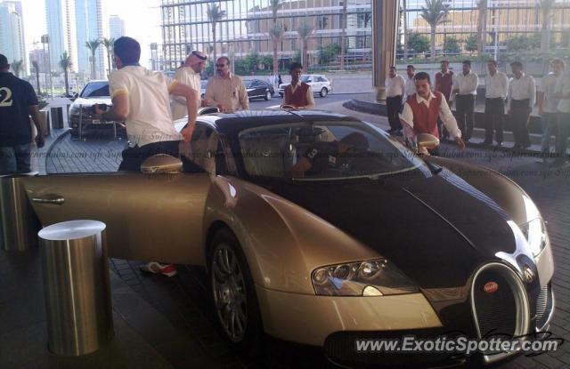 Bugatti Veyron spotted in Dubai, Saudi Arabia