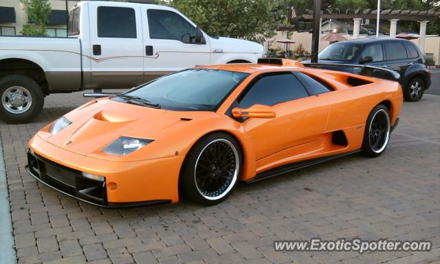 Lamborghini Diablo spotted in Fair Oaks, California
