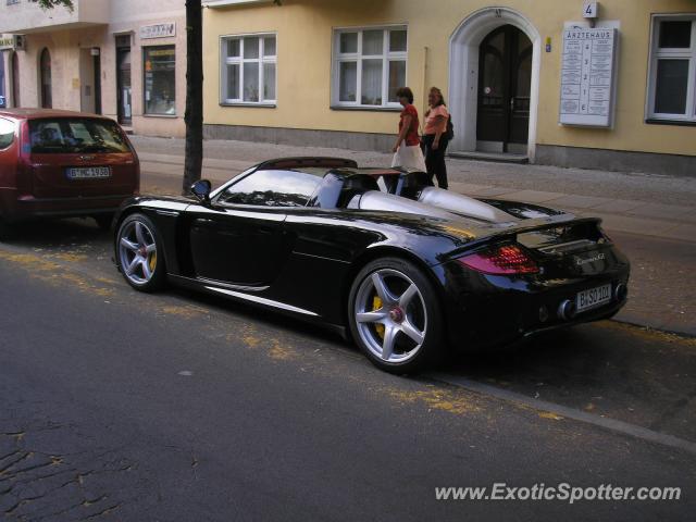 Porsche Carrera GT spotted in Berlin, Germany