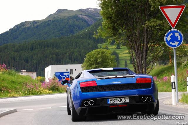 Lamborghini Gallardo spotted in Samedan, Switzerland