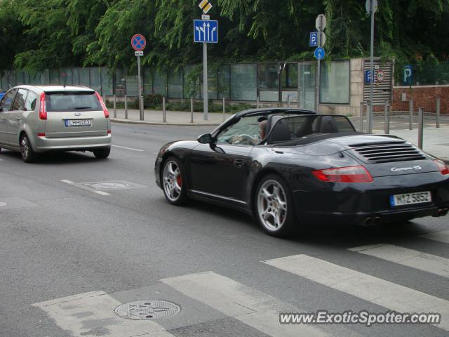 Porsche 911 spotted in Budapest, Hungary