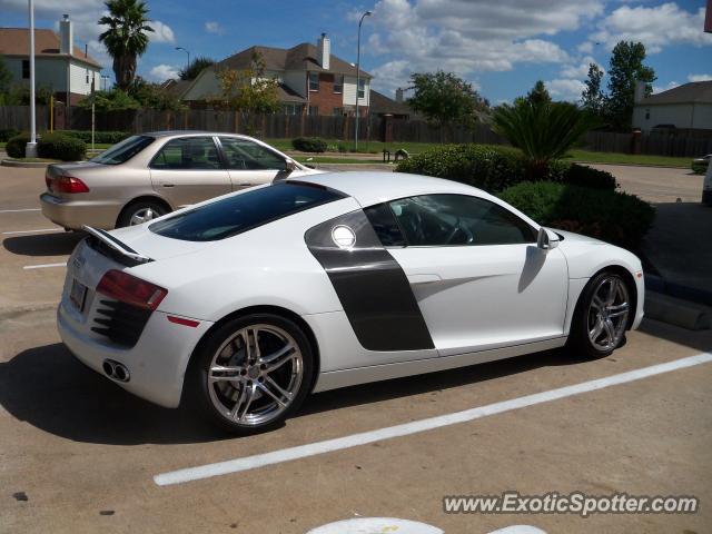 Audi R8 spotted in Katy, Texas