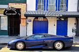 Jaguar XJ220