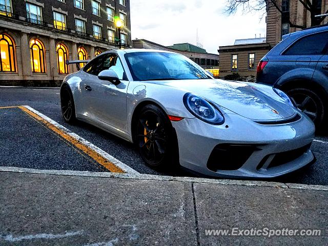 Porsche 911 GT3 spotted in Greenwich, Connecticut