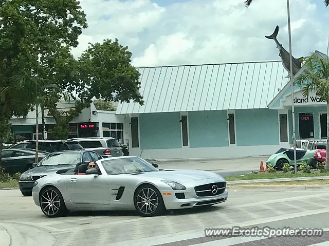 Mercedes SLS AMG spotted in Deerfield Beach, Florida