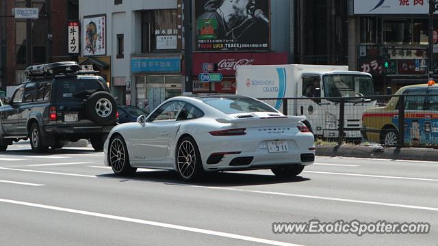 Porsche 911 Turbo spotted in Tokyo, Japan