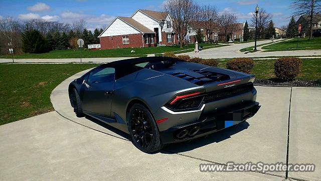 Lamborghini Huracan spotted in Zionsville, Indiana