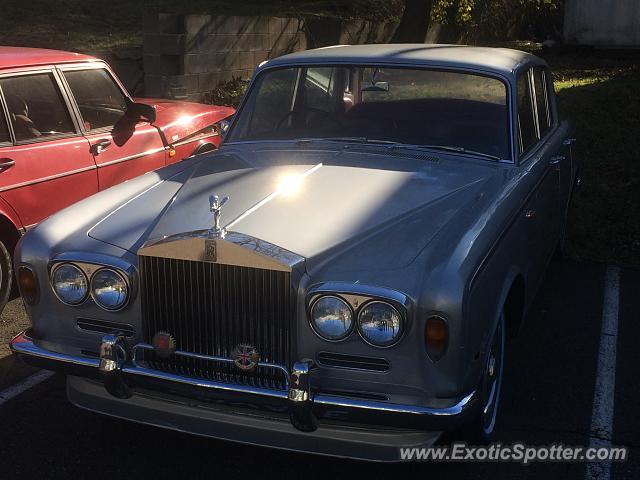 Rolls-Royce Silver Cloud spotted in Branford, Connecticut