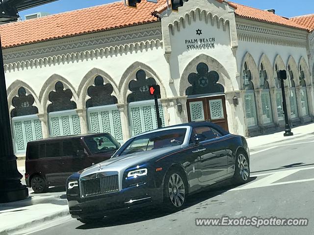 Rolls-Royce Dawn spotted in Palm Beach, Florida