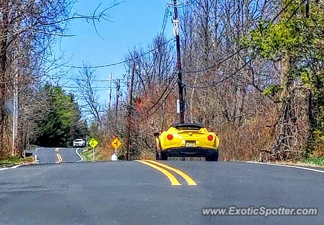 Alfa Romeo 4C spotted in Basking Ridge, New Jersey