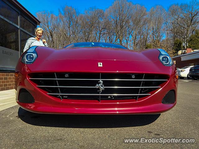 Ferrari California spotted in Wayzata, Minnesota