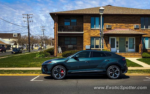 Lamborghini Urus spotted in Belmar, New Jersey