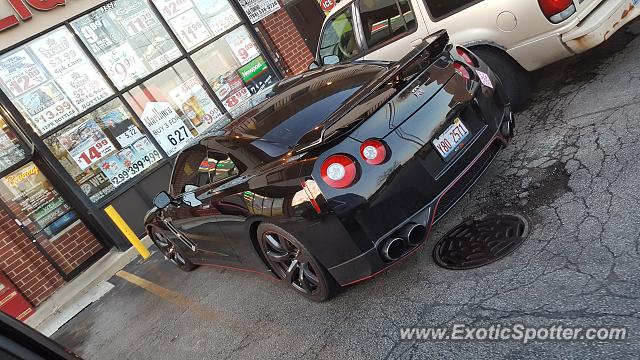 Nissan GT-R spotted in Woodale, Illinois