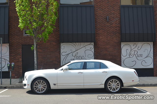 Bentley Mulsanne spotted in Summit, New Jersey