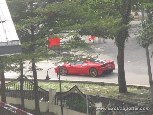 Ferrari 458 Italia spotted in Kuala lumpur, Malaysia