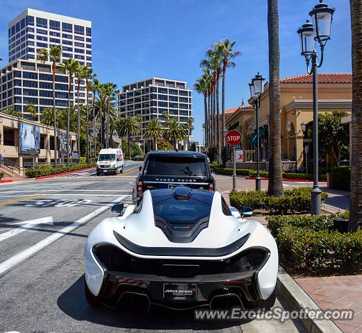 Mclaren P1 spotted in Newport Beach, California
