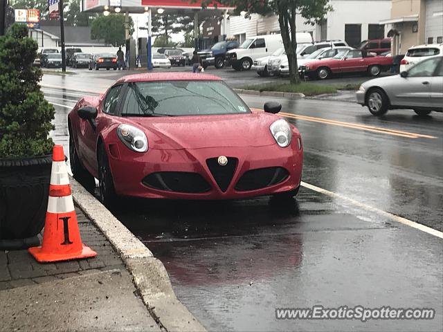 Alfa Romeo 4C spotted in Fanwood, New Jersey