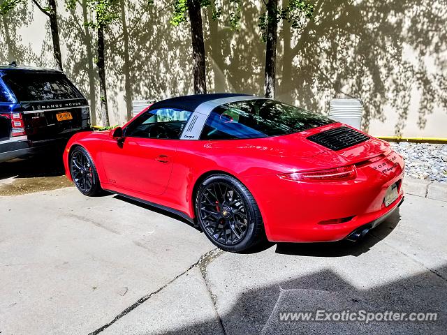 Porsche 911 spotted in Short Hills, New Jersey