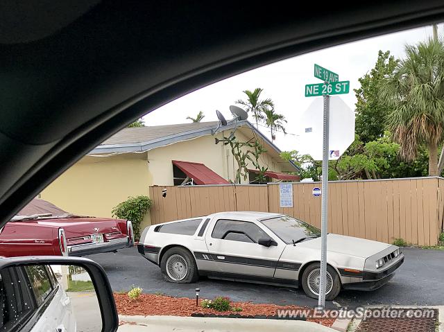 DeLorean DMC-12 spotted in Wilton Manors, Florida