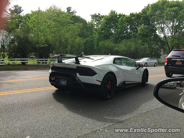 Lamborghini Huracan spotted in Great Neck, New York