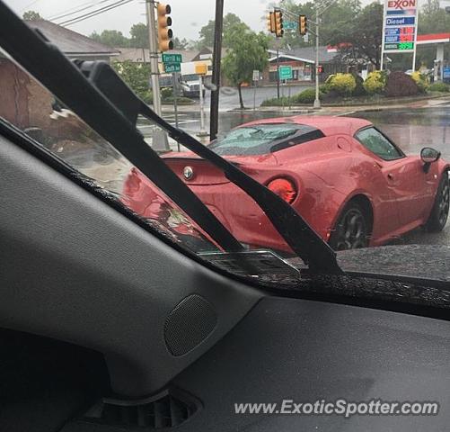Alfa Romeo 4C spotted in Scotch Plains, New Jersey