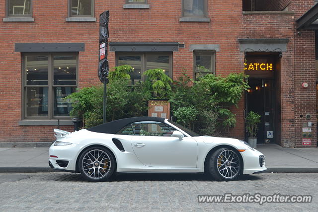Porsche 911 Turbo spotted in Manhattan, New York