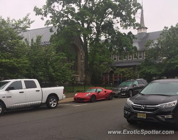 Alfa Romeo 4C spotted in Summit, New Jersey