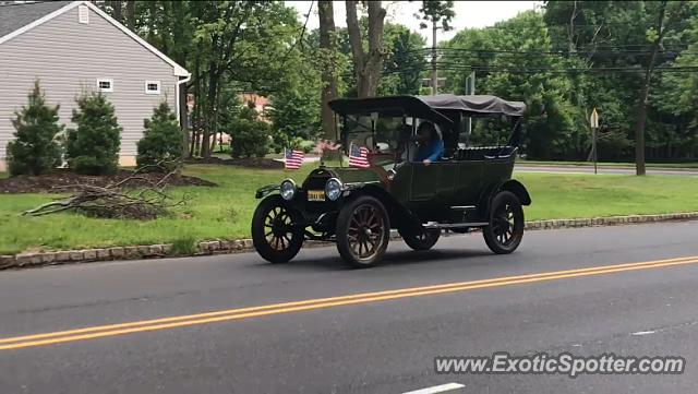 Other Vintage spotted in Scotch Plains, New Jersey
