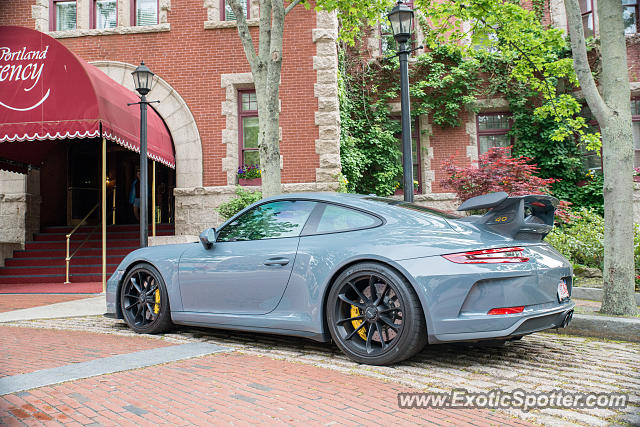 Porsche 911 GT3 spotted in Portland, Maine