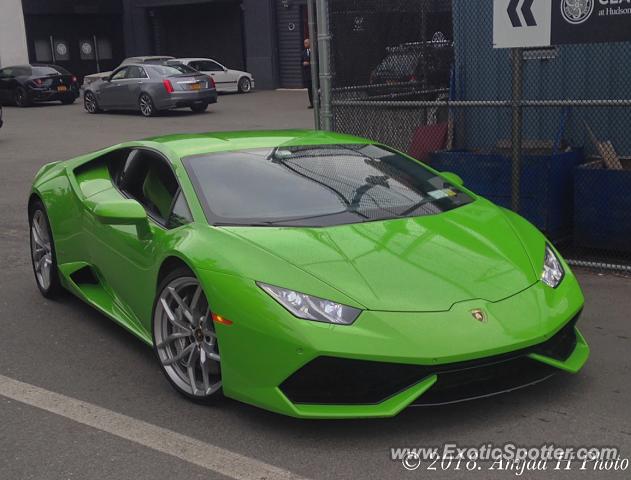 Lamborghini Huracan spotted in Manhattan, New York