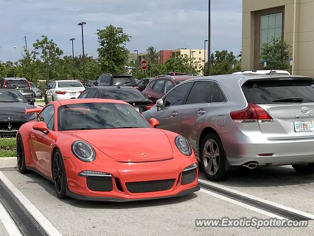 Porsche 911 GT3 spotted in Ft lauderdale, Florida