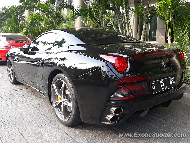Ferrari California spotted in Jakarta, Indonesia