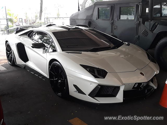 Lamborghini Aventador spotted in Jakarta, Indonesia