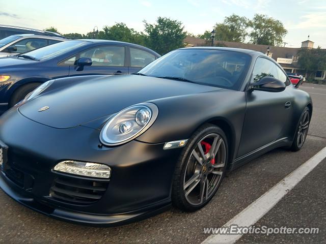 Porsche 911 GT2 spotted in Wayzata, Minnesota