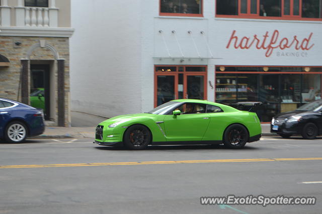 Nissan GT-R spotted in West Hartford, Connecticut