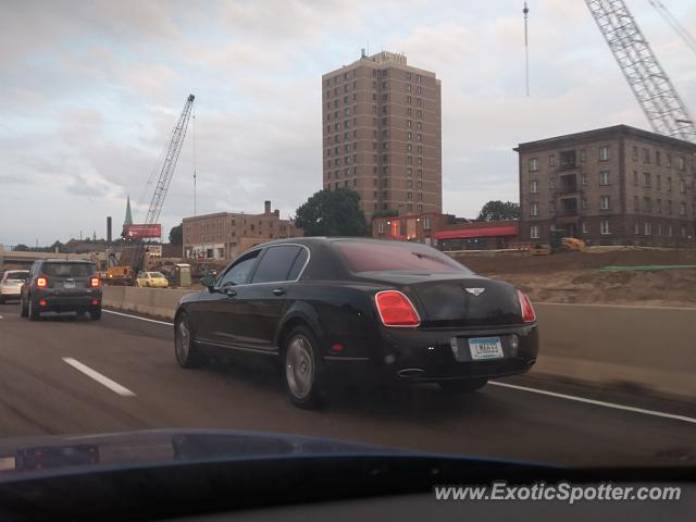 Bentley Continental spotted in Minneapolis, Minnesota
