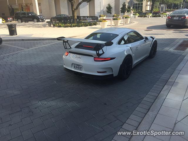 Porsche 911 GT3 spotted in Dallas, Texas