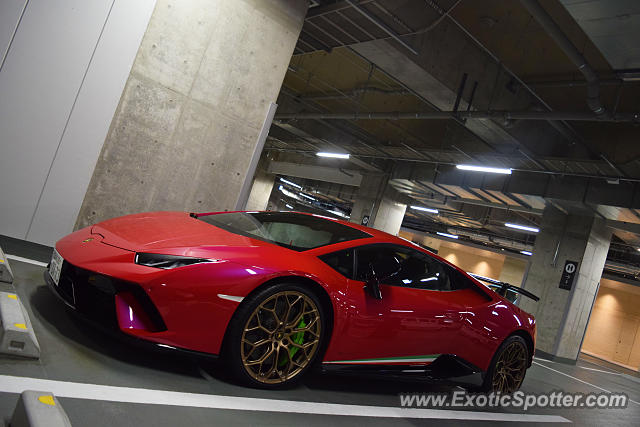 Lamborghini Huracan spotted in Tokyo, Japan