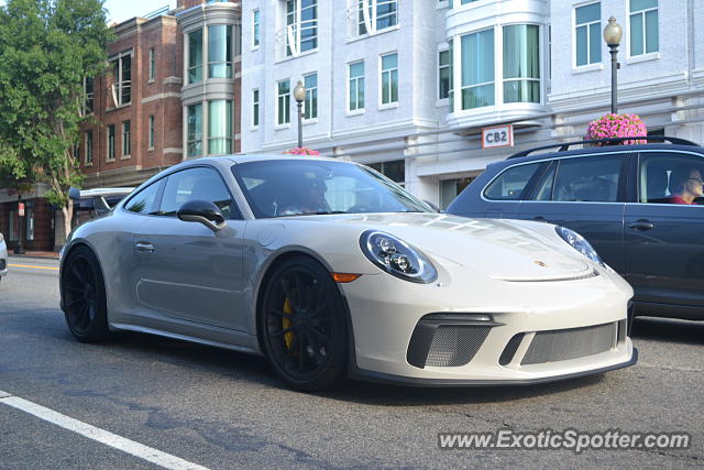 Porsche 911 GT3 spotted in Washington DC, Virginia