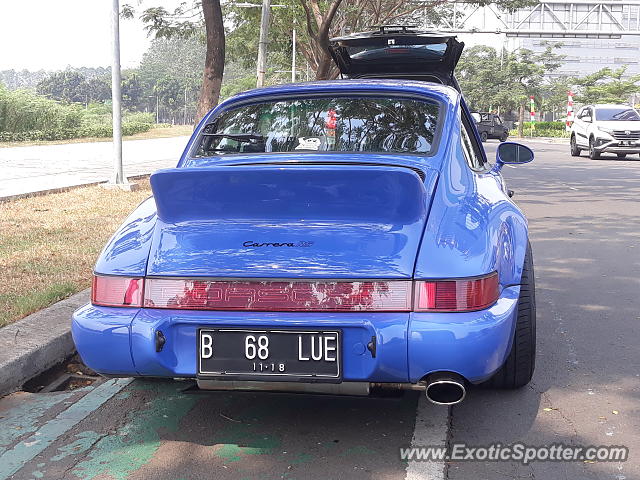 Porsche 911 spotted in Tangerang, Indonesia