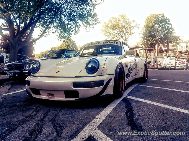 Porsche 911 spotted in Wayzata, Minnesota