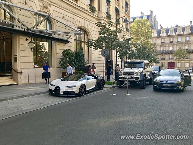 Bugatti Chiron spotted in Paris, France
