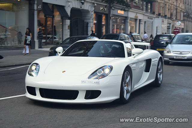Porsche Carrera GT spotted in London, United Kingdom