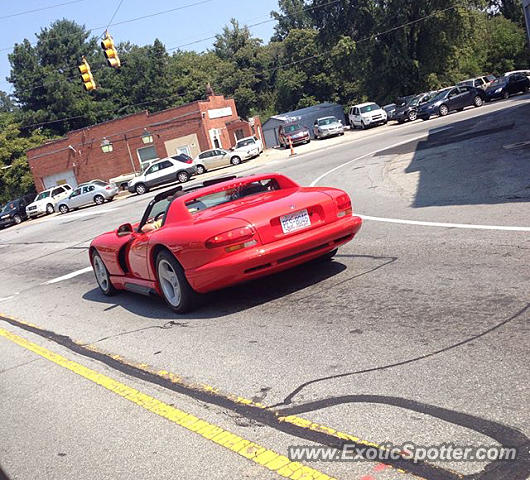 Dodge Viper spotted in Westfield, New Jersey