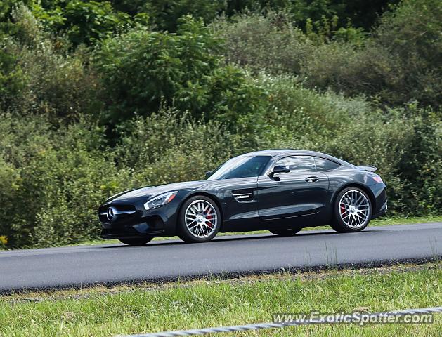 Mercedes AMG GT spotted in I-65, Indiana