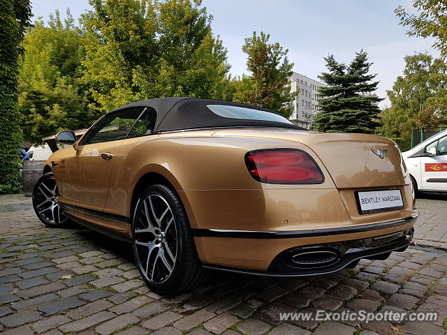 Bentley Continental spotted in Warsaw, Poland